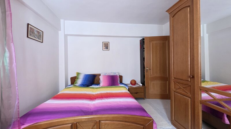 Sinaia Trei camere, 87 mp, complex privat, parcare, boxa